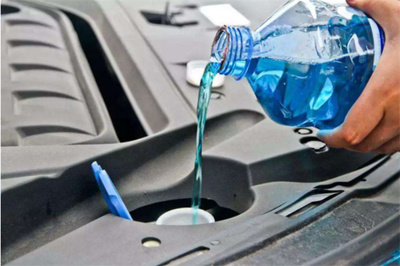 马德威玻璃水 为爱车玻璃清洁保驾护航