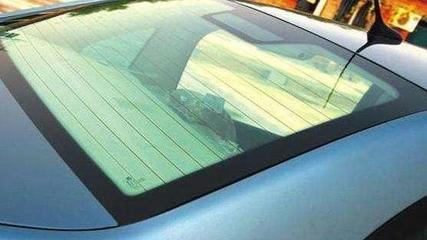 汽车后挡风玻璃上的横线 功能和原理解析