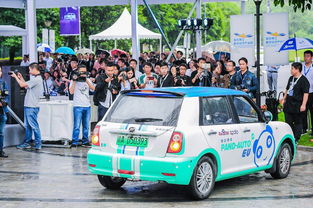 智能驾驶新视野 自动驾驶共享汽车如何重塑汽车玻璃的未来